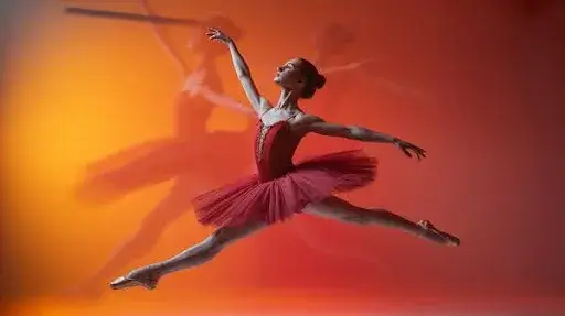 Different arc movements in an animated ballerina dance move Different arc movements in an animated ballerina dance move
